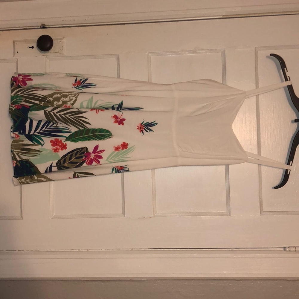 Floral white dress